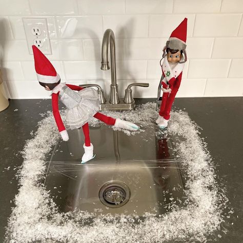 Elf Ideas With 2 Elves, Elfe On The Shelf Ideas Funny, Toddler Elf On The Shelf Ideas, Elf On Shelf Funny, 2022 Elf On The Shelf Ideas, Naught Elves Ideas, Elf On The Shelf Ideas 2 Year Okd, Elf Ideas Easy, Xmas Elf