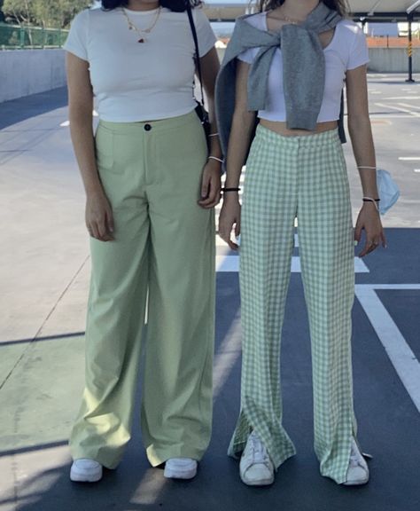 Light Green Slacks Outfit Women, Pastel Green Pants Outfit, Green Cotton Pants, Pastel Pants, Slacks Outfit, Green Pants Outfit, 2022 Outfits, Cotton Pants Women, Old Outfits