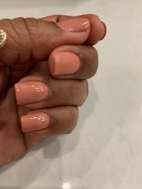 Office Nails Classy Fall, Fall Light Nails, Signature Nail Color, December Gel Nails Short, Fall Nail Trends 2024, November Nails Fall Short, Winter Neutral Nails, November Nails Fall, Thanksgiving Nails Design Fall