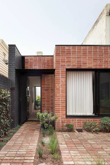 Brick Shed, Modern Brick House, Brick House Designs, Gable House, Red Brick House, Brick Exterior House, Minimal House Design, Brick Architecture, التصميم الخارجي للمنزل