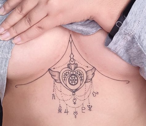 Traditional Sailor Moon Tattoo, Sailor Moon Chest Tattoo, Sailor Moon Crystal Tattoo, 24 Tattoo, Locket Tattoos, Sailor Moon Tattoo, Crystal Tattoo, Moon Tattoos, Cute Tats