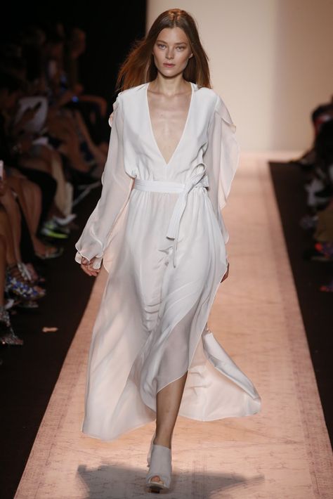 BCBG Max Azria RTW Spring 2015 Runway Wedding Dress, Spring 2015 Fashion, Bcbg Max Azria, Printed Dresses, Max Azria, Hottest Fashion Trends, Fashion Images, Wedding Dress Styles, Beach Dress