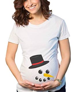 Rock your baby bump in style for Christmas in this adorable snowman maternity shirt! | Christmas maternity | maternity clothes | maternity fashion | #affiliate Christmas Maternity Shirt, Christmas Maternity, Baby Announcement Photos, Pregnancy Announcement Gifts, Christmas Pregnancy, Snowman Faces, Maternity Shirt, Maternity Tees, Pregnancy Humor