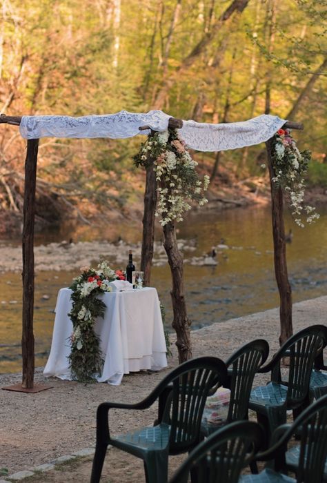 Rustic creek side alter at outdoor wedding. Candle Lit Reception, Scenic Wedding Venues, Tulsa Wedding Venues, Fall Country Wedding, Bar Wedding Reception, Scenic Wedding, Country Wedding Inspiration, Valley Green, Country Wedding Venues