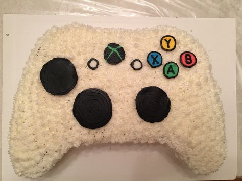 Xbox Controller Cupcake Cake, Game Controller Pull Apart Cupcakes, Gaming Controller Cake, Controller Cake Ideas, Easy Gamer Cake, Game Controller Cupcake Cake, Xbox Controller Cake, Video Game Controller Cake, Xbox Birthday Cake