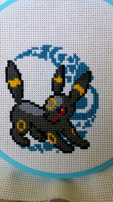 Umbreon Cross Stitch, Lego Cross Stitch, Cross Stitch Pokemon, Anime Cross Stitch Patterns, Anime Cross Stitch, Pokemon Cross Stitch Patterns, Pokemon Cross Stitch, Pokemon Pattern, Plastic Canvas Books