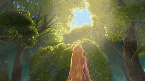 "Tangled" Is The Most Beautiful Disney Movie, And Here's The Proof Rapunzel Video, Princesa Rapunzel Disney, Tangled Pictures, Tangled Movie, Tangled Wallpaper, Tangled 2010, 2560x1440 Wallpaper, Photo Deco, Wallpaper Computer