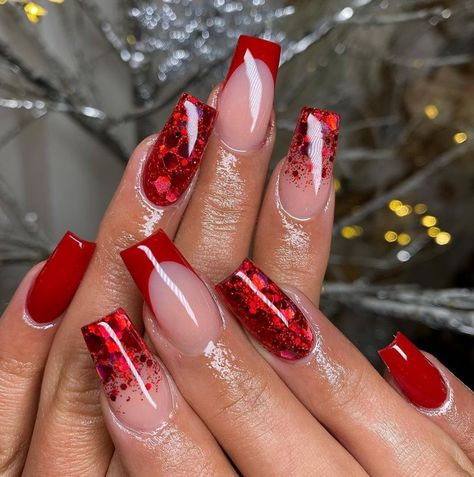 Red Tip Nails, Red Christmas Nails, Red Acrylic Nails, Winter Nails Acrylic, Red Nail Designs, Christmas Nails Acrylic, Xmas Nails, Pretty Acrylic Nails, Short Acrylic Nails