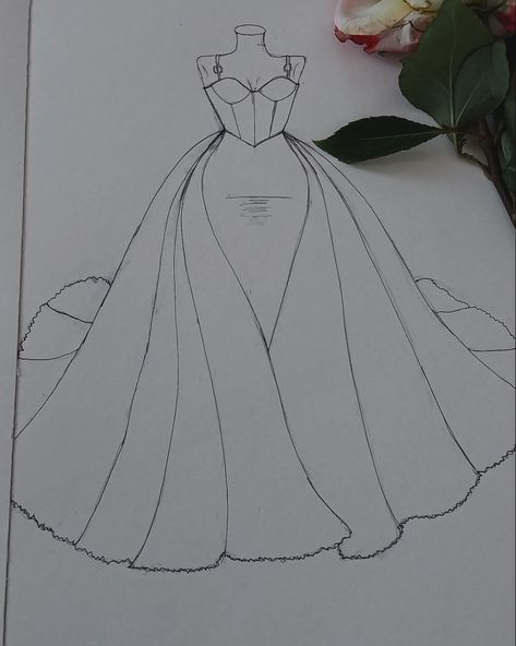 Wednesday Dress Drawing, Body Dress Drawing, Sketch Dress Design, Wedding Dress Sketch, Dress Outline, Drawing With Pencil, Drawing Anime Bodies, Fashion Illustration Poses, Dress Sketch