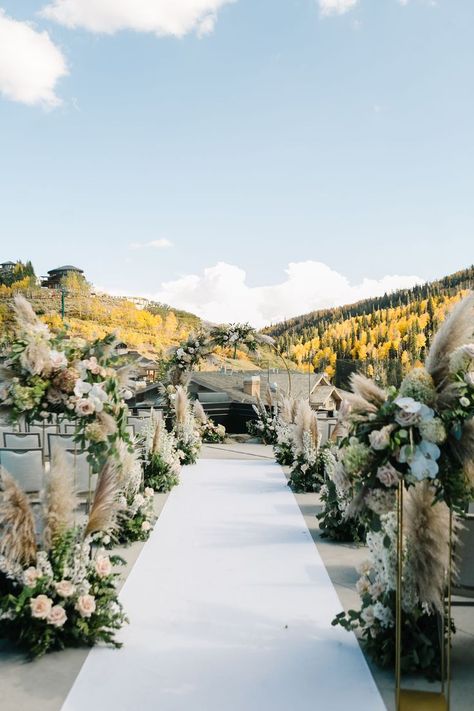 Boho Circle Arch, Floral Hedge, Floral Ceremony, Circle Arch, Ceremony Aisle, Pampas Grass Bouquet, Pampas Grass Decor, Grass Wedding, Aisle Decor