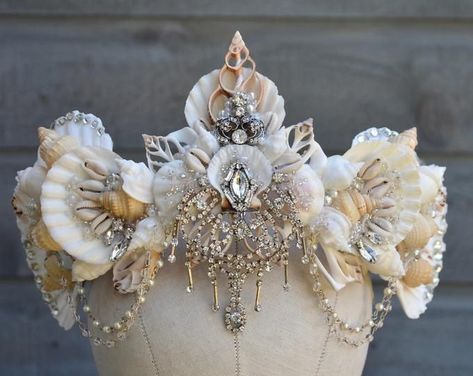 Cersei Lannister Costume, Mermaid Headpiece, Shell Crown, Seashell Mermaid, Shell Crowns, Seashell Crown, Fantasy Crown, Shell Mermaid, Sea Queen