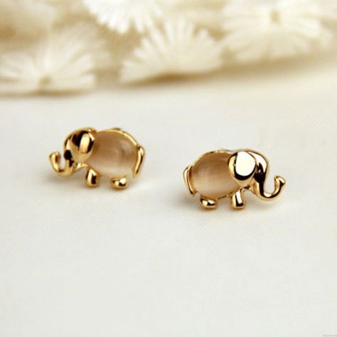 Pearl Earring Studs, Pearl Ball Earrings, Fashion Earrings Studs, Baby Elefant, Pearl Fashion, Elephant Earrings, Bamboo Earrings, Butterfly Earrings Stud