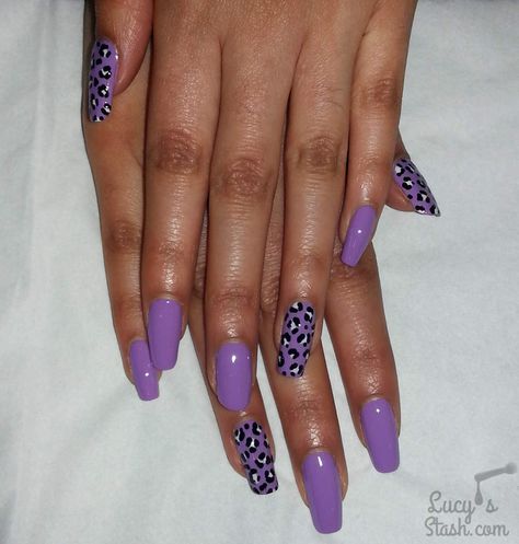 Purple Nails With Cheetah Print, Clawdeen Wolf Inspired Nails, Purple Cheetah Print Nails, Purple Animal Print Nails, Purple Leopard Print Nails, Clawdeen Wolf Nails, Clawdeen Nails, Purple Cheetah Nails, Hot Purple Nails