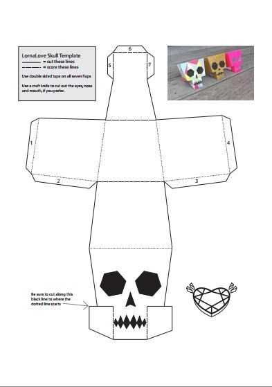 Printable Customizable Skulls Halloween 1 Halloweenpyssel Barn, Skull Template, Den Mrtvých, Halloween Fest, Halloween Paper Crafts, Paper Toys Template, Manualidades Halloween, Seni Dan Kraf, Easy Halloween Crafts