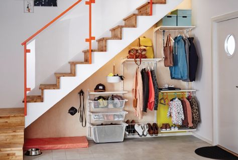 The versatile ALGOT system lets you create your own storage combination to organize your home. Mix shelves, drawers, shoe organizers – just click the brackets into the wall uprights, no tools needed. Comes in white and looks good also in your bathroom. Under Stairs Storage Ikea, Ikea Algot Closet, Shoe Storage Under Stairs, Closet Under The Stairs, Ikea Algot, Farmhouse Home Decor Ideas, Farmhouse Side Table, Under The Stairs, Ikea Shelves