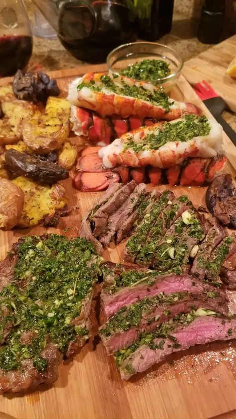 Lobster Surf And Turf, Surf And Turf Platter, Grilled Meat Platter Ideas, Surf And Turf Charcuterie Board, Surf N Turf Dinner, Surf And Turf Christmas Dinner, Surf And Turf Side Dishes, Surf And Turf Dinner Party, Surf And Turf Recipes