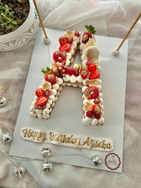 Crazy Birthday Cakes, Letter Cakes, Cake Lettering, Fruit Platter Designs, Letter Cake, Chocolate Cake Designs, Latest Simple Mehndi Designs, Cool Birthday Cakes, Beautiful Wedding Cakes