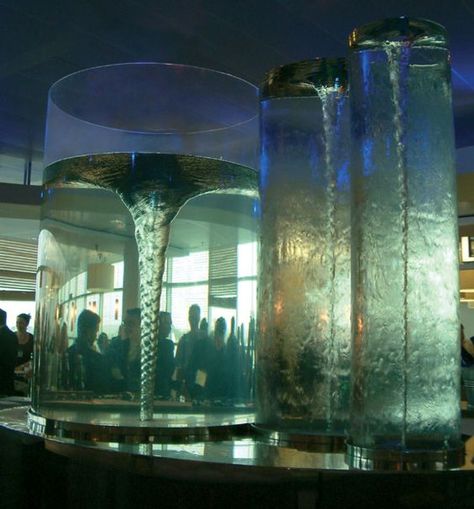 Aquabar — William Pye water sculpture in the departure lounge of Gatwick Airport North Terminal, 2003 Vortex Fountain, Vortex Water, Japanese Inspired Garden, Water Sculpture, Healing Waters, Water Effect, Unique Sculptures, Sun And Water, Roadside Attractions