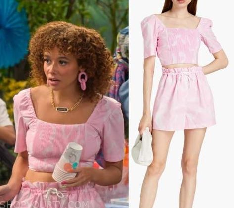 Jade Family Reunion Outfits, Jade Family Reunion, Jade Outfits, Family Reunion Outfit, Outfit Tutorial, Tv Outfits, Crop Top Shorts, Top Shorts Set, Where To Buy Clothes