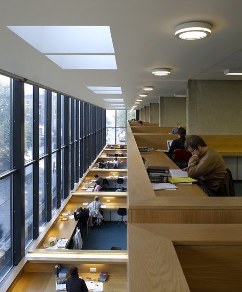 PLACES TO WRITE: SOAS Library terraces - Russell Square Soas University Of London, College Vision Board, University Of London, London Aesthetic, Uni Life, Film Studies, University Life, New Character, Work Spaces