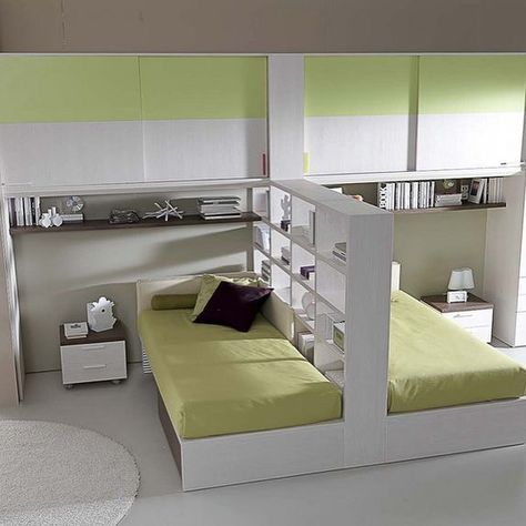 Model Bedroom, Reka Bentuk Bilik Tidur, Apartemen Studio, Kids Shared Bedroom, Shared Girls Bedroom, Furniture Design Ideas, Small Bedroom Storage, Kids Bedroom Designs, Small Bedroom Designs