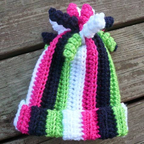 Crochet Curly Cue Hat Free Pattern, Spiral Beanie Crochet Pattern, Pink Designs, Easy Crochet Hat, Crochet Kids Hats, Crocheted Hat, Baby Hat Patterns, Crochet Hat Free, Crochet Knit Hat