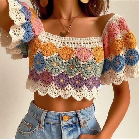 Mode Crochet, Crochet Design Pattern, Crochet Clothing And Accessories, Crochet Fashion Patterns, Crochet Crop, Crochet Top Pattern, Crochet Blouse, Crochet Crop Top, Love Crochet