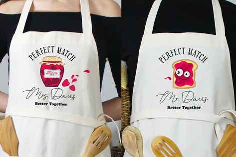 Funny Apron 😺 Couples Date Ideas, Cooking Healthy Meals, Baking Together, Ideal Couple, Matching Aprons, Funny Apron, Custom Apron, Funny Aprons, Personalized Couple Gifts