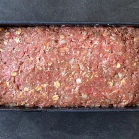 Meatloaf Recipe with Oatmeal (So Juicy) - Momsdish