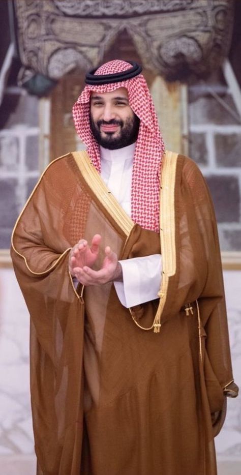 Salman Of Saudi Arabia, Prince Mohammed Bin Salman, Mohammed Bin Salman, Saudi Men, Mother Daughter Art, Saudi Arabia Flag, Bin Salman, Inspiration Portrait, Prince Mohammed