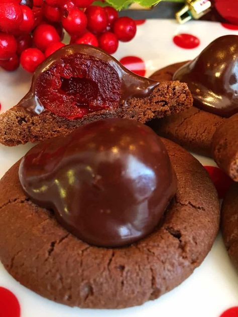 Chocolate Covered Cherry Cookies Cherry Cookies Recipes, Cherry Frosting, Chocolate Covered Cherry, Best Holiday Cookies, Cherry Cookies, Peanut Butter Candy, Chocolate Covered Cherries, Cherry Recipes, Buttery Cookies