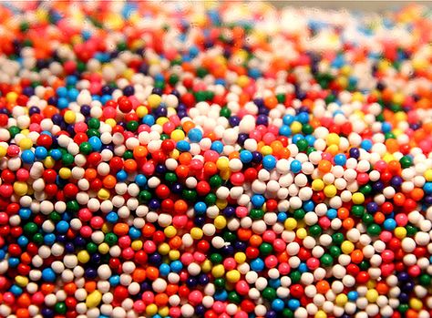 Cookie Sprinkles, Rainbow Cupcakes, Blogging Inspiration, Rainbow Sprinkles, Plastic Jars, Cylinder Shape, Occasion Cakes, Frozen Yogurt, Color Inspiration