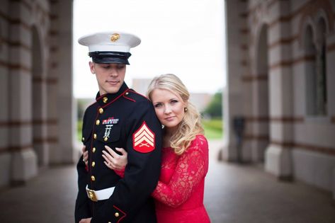 Marine Ball Pictures, Marine Relationship, Marine Wedding Ideas, Military Photoshoot, Military Couple Photography, Marine Corps Wedding, Ball Pictures, Highschool Sweethearts, Marine Girlfriend