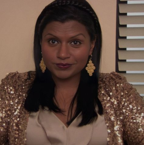 the office | kelly kapoor | aesthetic icons The Office Kelly Kapoor, Character Alignment, Office Cast, Kelly Kapoor, The Office Characters, Office Icon, Mbti Character, Dunder Mifflin, Fav Characters