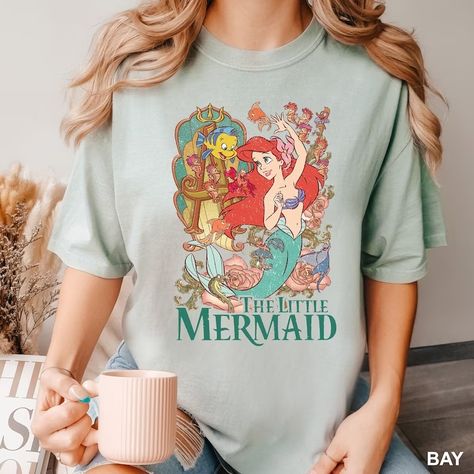 THE LITTLE MERMAID PIECES - Nostalchicks Ariel Disney Shirt, Disney Princess Modern Clothes, Aesthetic Disney Shirts, Disney Princess Clothes, Modern Disney Princess Outfits, Graphic T-shirts, Vintage Disney Shirts, Disneybound Outfits Summer, Aesthetic Disney Outfits