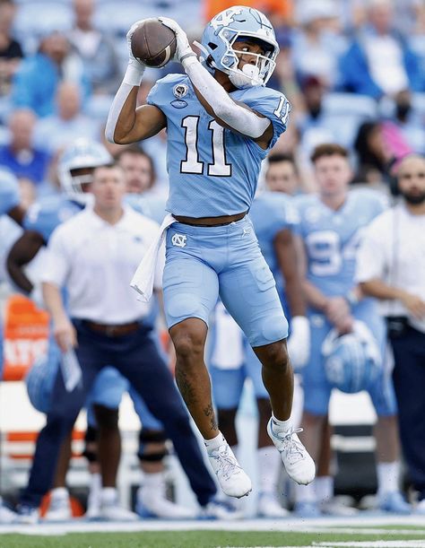 North Carolina Football, Tar Heels Football, Drip Ideas, College Football Uniforms, Unc Football, Football Drip, Football Pics, Carolina Football, College Football Teams