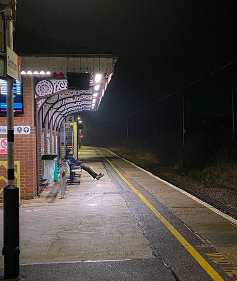 Small train station at night Train Station At Night, Empty Train Station, Small Train Station, Train Platform, Champagne Problems, Oc Stuff, Night Train, Train Stations, Urban Aesthetic