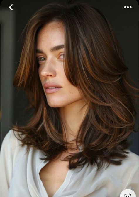 Volume Haircut, Romantic Waves, Haircuts For Medium Length Hair, Layered Haircuts For Medium Hair, Medium Layered Haircuts, Slimmer Face, Medium Layered, Haircuts For Medium Hair, Hairstyle Look