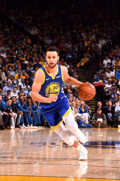 Steph Curry Wallpapers, Stephen Curry Family, Basketball Board, Golden State Basketball, Stephen Curry Basketball, Stephen Curry Pictures, Nba Stephen Curry, Wardell Stephen Curry, Curry Basketball