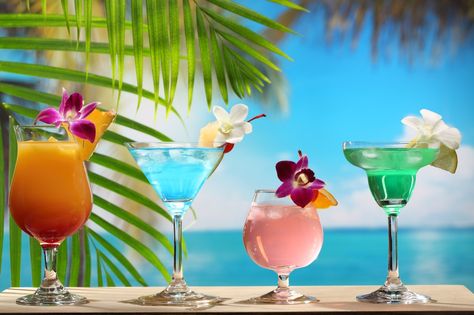 Refreshing Cocktails on Beach Table jigsaw puzzle in Macro puzzles on TheJigsawPuzzles.com Cocktail Wallpaper, Margarita Drinks, Summer Drink Cocktails, Cocktail Fruit, Blue Martini, Pineapple Cocktail, Sea Vacation, Beach Cocktails, Thursday Quotes