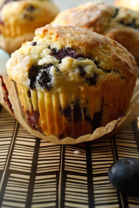 The Ritz-Carlton’s Blueberry Muffins Recipe - NYT Cooking Jordan Marsh Blueberry Muffins, Blueberry Muffins Recipe, Easy Blueberry Muffins, Cranberry Cheesecake, Muffins Healthy, Muffin Recipes Blueberry, Nyt Cooking, Blueberry Recipes, The Ritz Carlton