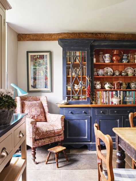 Lisa Lloyd and Marc Allum's antiques-filled home - Homes and Antiques Kitchen Dresser Display, Dresser In Kitchen, Antique Furniture Kitchen, Kitchen Crockery Unit Design, Crockery Unit Design Dining Rooms, Distressed Dining Table, Hand Of Glory, Furniture Poster, Kitchen Unit Designs