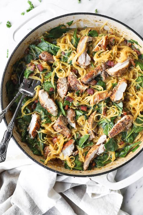 Whole 30 Chicken, Spaghetti Squash Carbonara, Squash Carbonara, Paleo Spaghetti, Chicken Carbonara, Bacon Chicken, Green Eating, Spaghetti Squash Recipes, Mustard Greens