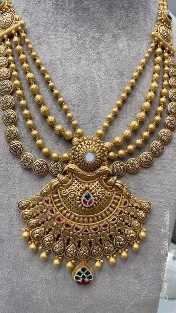 Rajwadi Jewellery Necklace Set Gold, Rajwadi Jewellery, Necklace Set Indian Bridal Jewelry, Rani Haar, Apple Craft, Gold Bridal Necklace, New Gold Jewellery Designs, Indian Bridal Jewelry Sets, Bridal Jewelry Vintage