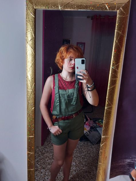 Beverly Marsh Halloween Costume, Beverly Marsh Costume, Beverly Marsh Dress, Beverly Marsh Cosplay, Beverly Marsh Outfits, The Movie It, Wattpad Characters, Tate And Violet, Beverly Marsh