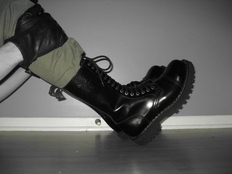 Ranger Boots, Ranger Boot, Combat Boot, Military Men, Red Shoes, Dr. Martens Boots, Leather Boots, Combat Boots, High Tops