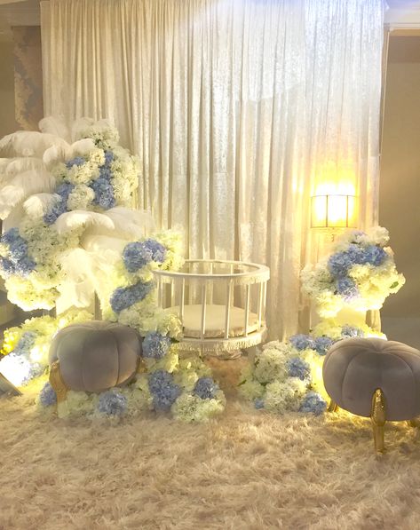 Dekor Aqiqah Baby Girl, Aqiqah Decoration Simple, Akikah Decoration, Aqiqah Decoration, Box Bayi, Naming Ceremony Decoration, Cradle Ceremony, 1st Birthday Girl Decorations