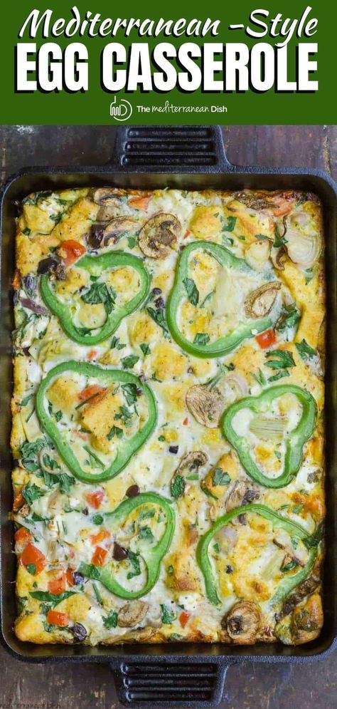 Looking for the perfect make-ahead breakfast casserole? This delicious and healthy vegetarian egg casserole may just be the ticket! This egg casserole is versatile, and you can make it your own by changing up the veggies or even adding a meat of your choice. Great make-ahead tips and freezing instructions. Mediterranean Egg Recipes, Vegetarian Egg Casserole, Egg Casserole Recipes Easy, Vegetarian Casserole Recipes, Easy Egg Casserole, Sandwich Vegetarian, Egg And Grapefruit Diet, Make Ahead Breakfast Casserole, Vegetarian Casserole