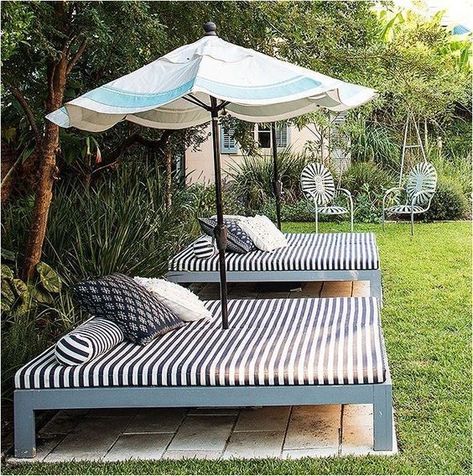 Diy Patio Ideas, Summer Backyard, Dekor Diy, Bantal Sofa, Patio Diy, Pool Side, Pool Design, Dream Backyard, Pallet Ideas