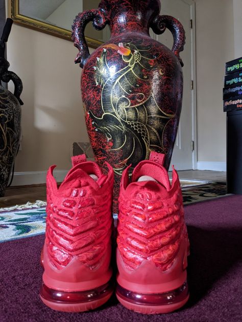 Lebron 17, Red Carpet, Red